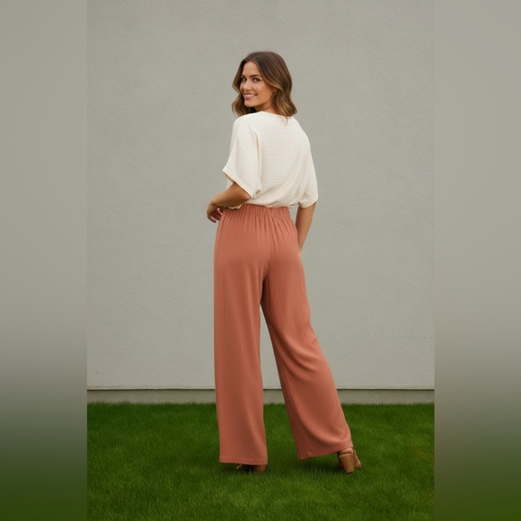 VISTA PLEAT WIDE LEG PANTS
Canyon Clay - Picture 2 of 7